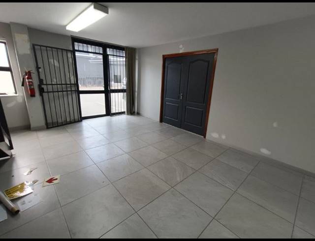 INDUSTRIAL PROPERTY TO RENT IN LASER PARK